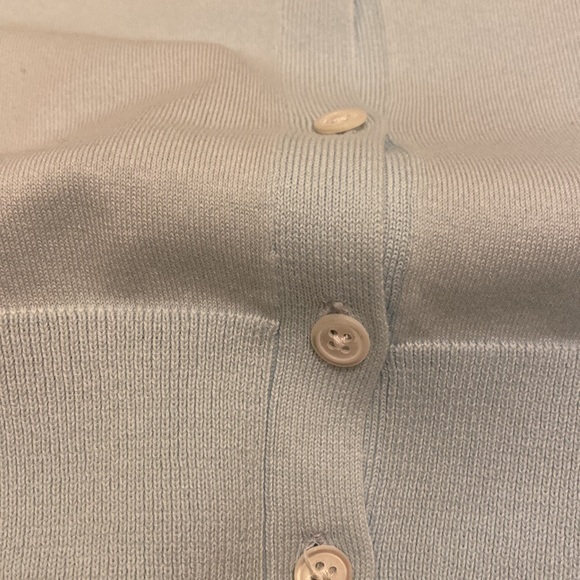 Banana Republic Stretch Cotton light blue button down cardigan. Size Xs. NEW. - Picture 10 of 10